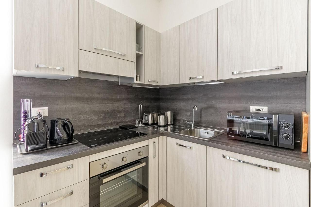 Giuseppe Meda Apartment Milan