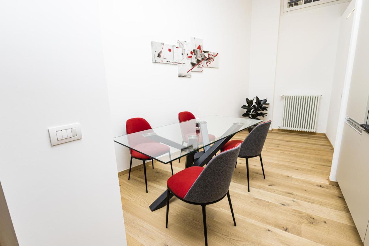 Loft La Sedia Rossa - Centro Storico Appartamento *