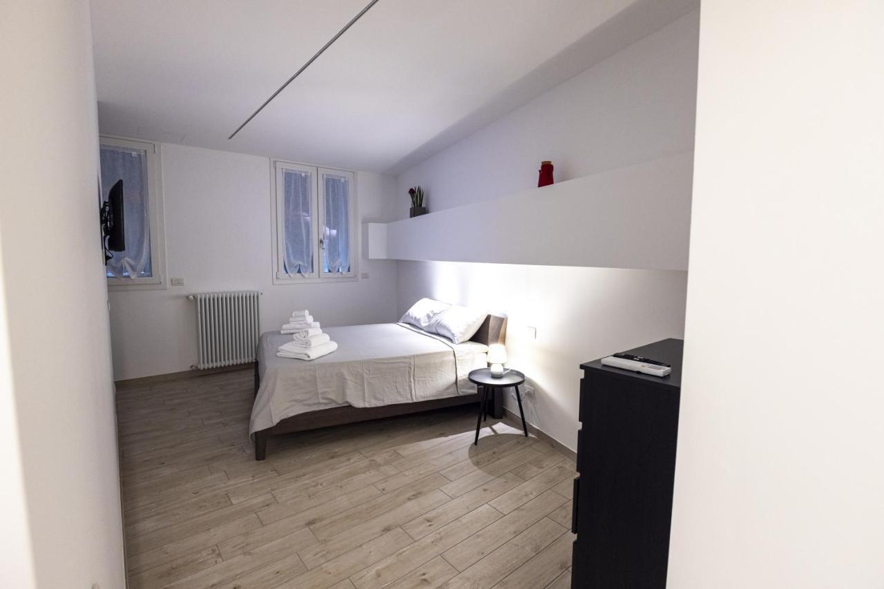 Loft La Sedia Rossa - Centro Storico Appartamento *