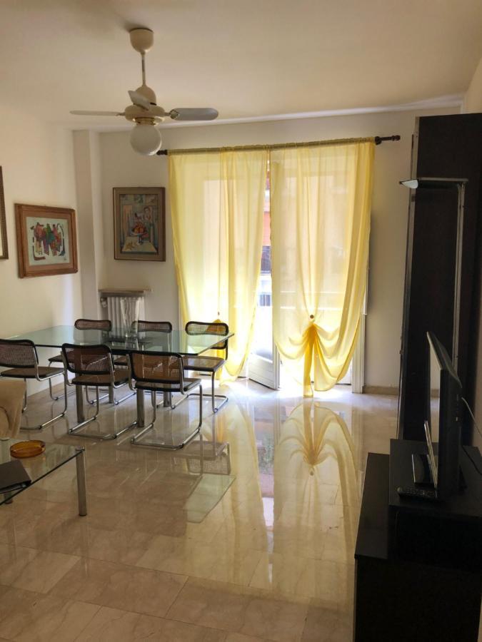 Casa Signorile Anni 70 Apartment