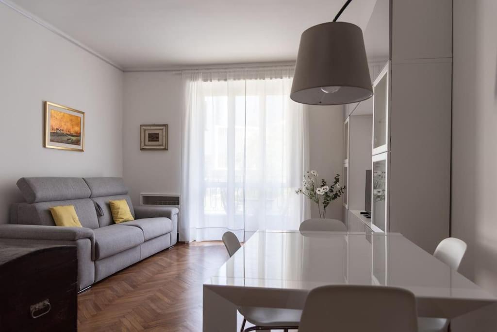 Youhosty - De Cristoforis12 Bis Apartment Milan