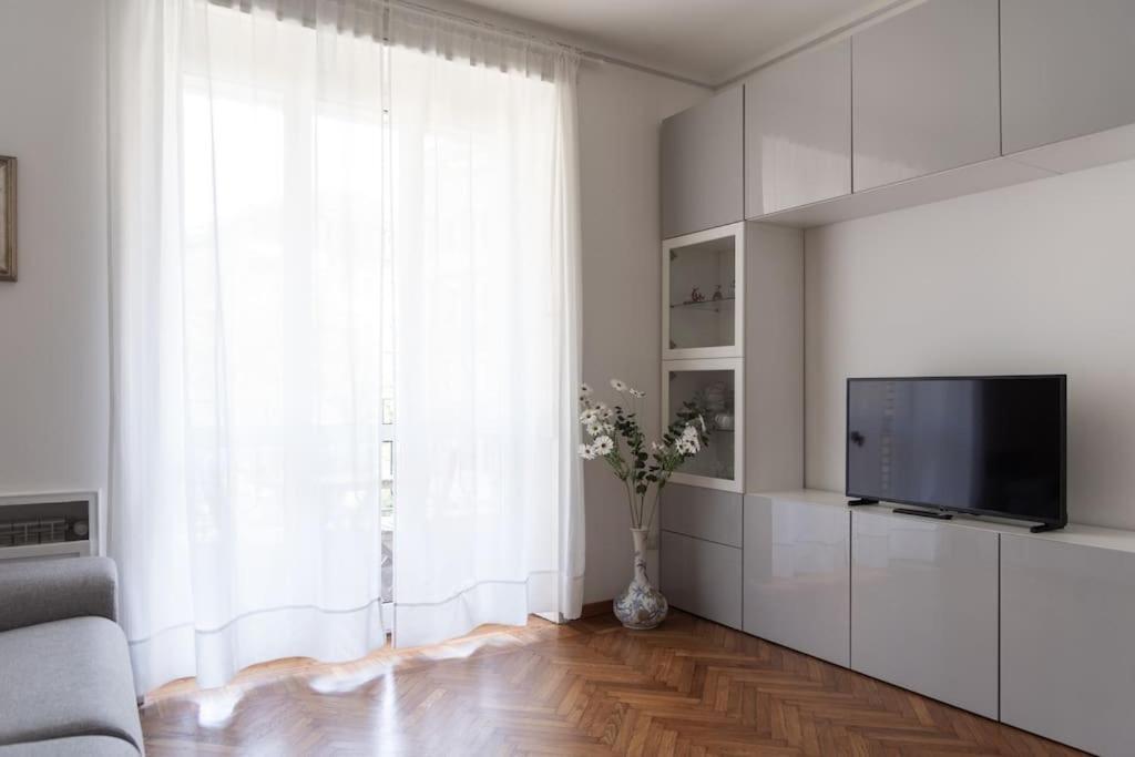 Youhosty - De Cristoforis12 Bis Apartment *