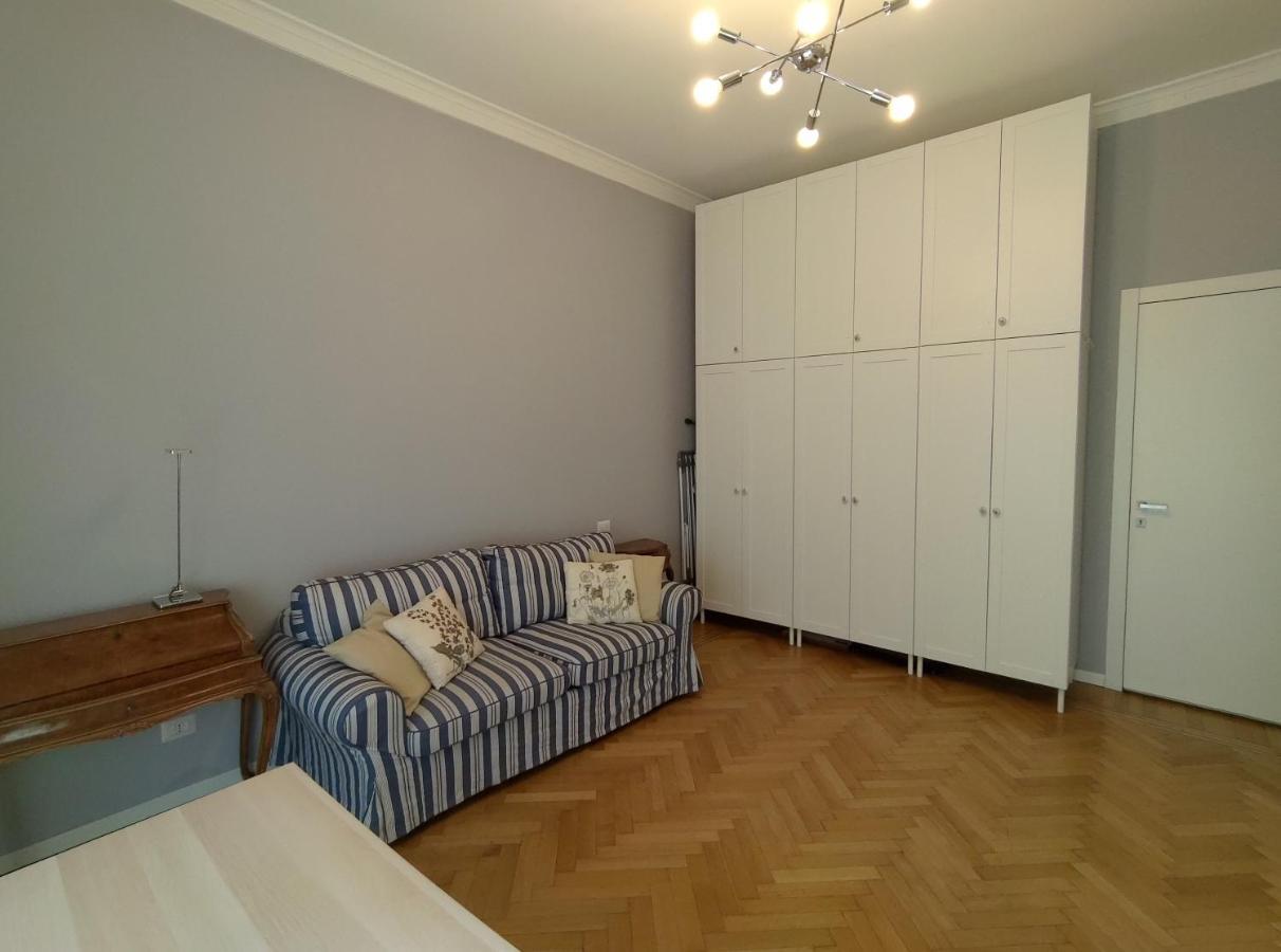 Spacious In The Heart Of The Apartamento