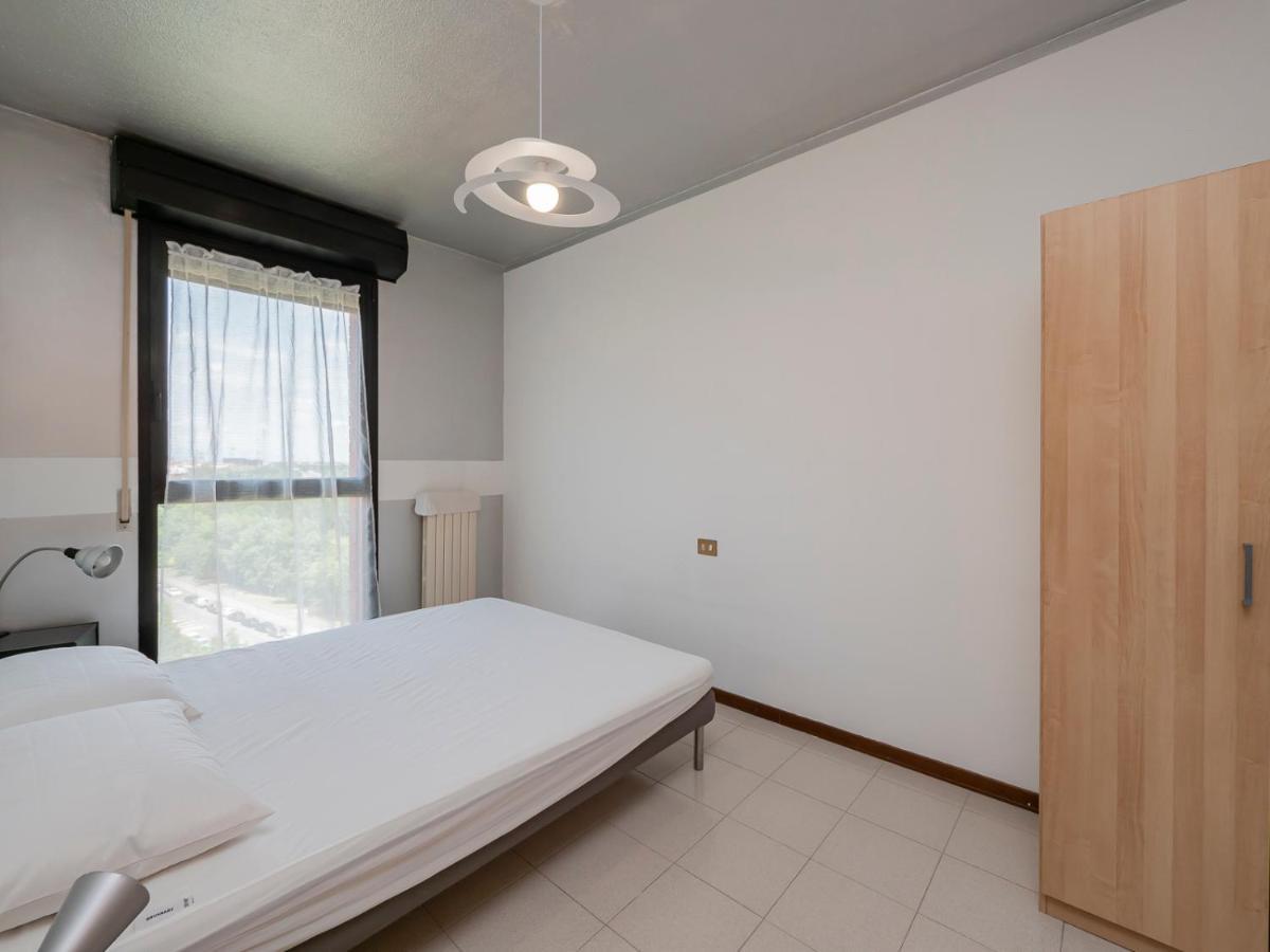 Apartment I Host - Finetti 4 Milan