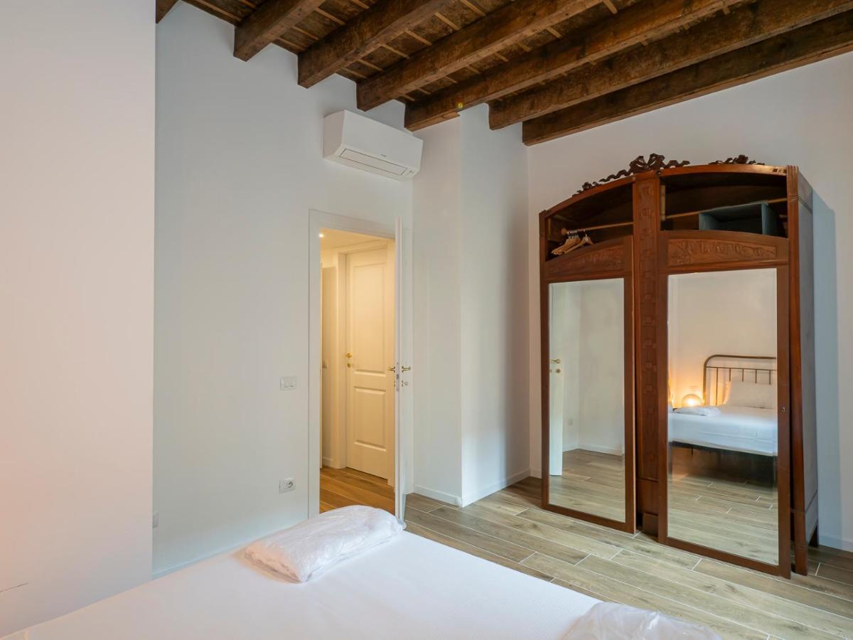 Apartment I Host - Melzo 5