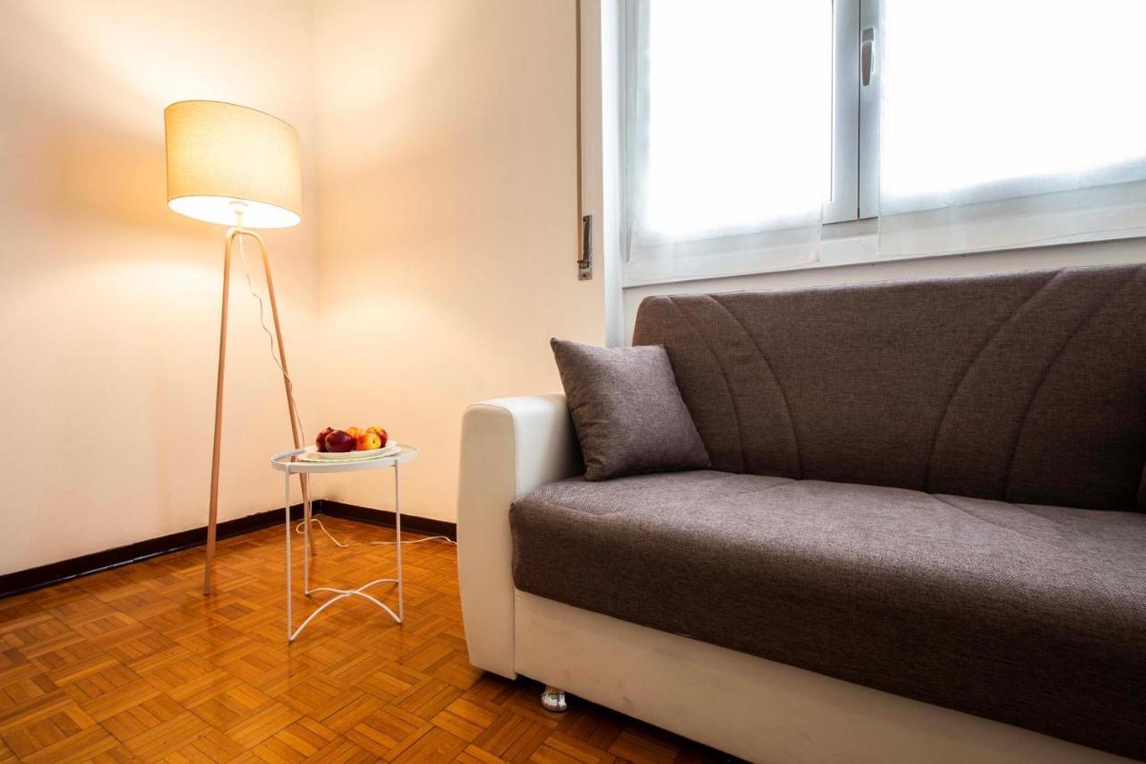 Milano-linate Self Check In & Free Parking * Milano