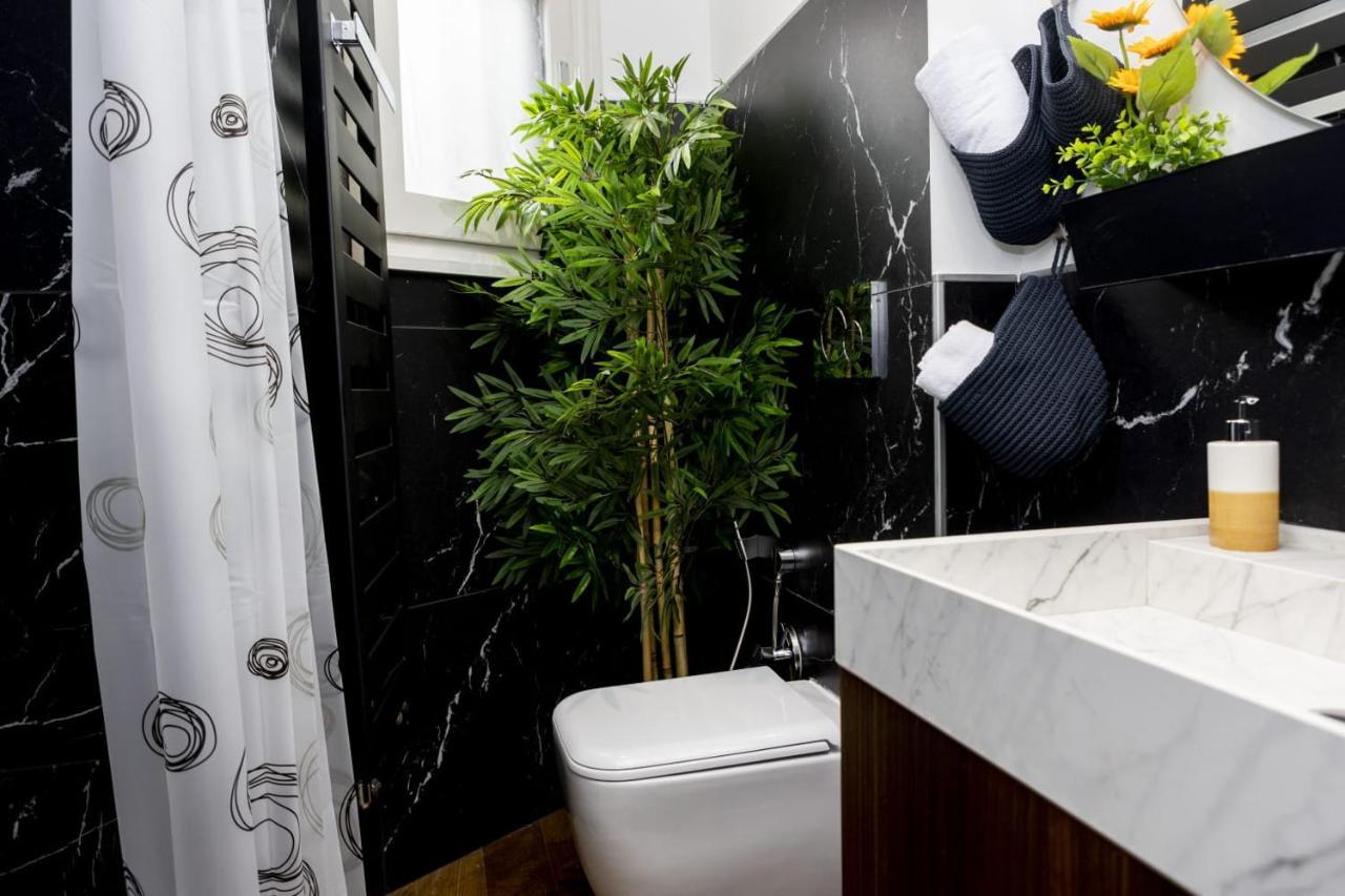 Disciplini Duplex Apartment *