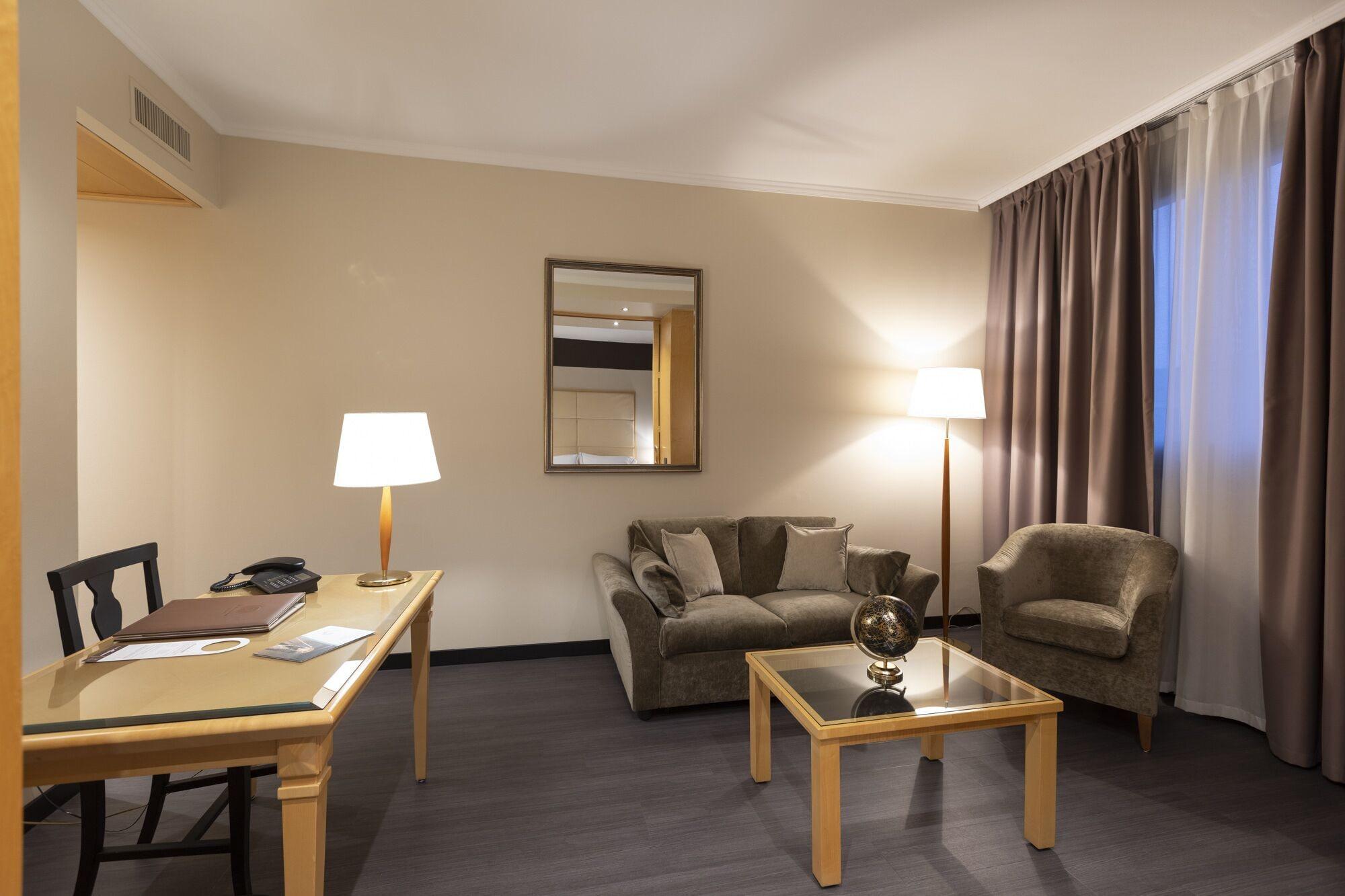 Hotel Life Poliziano, By R Collection 4*