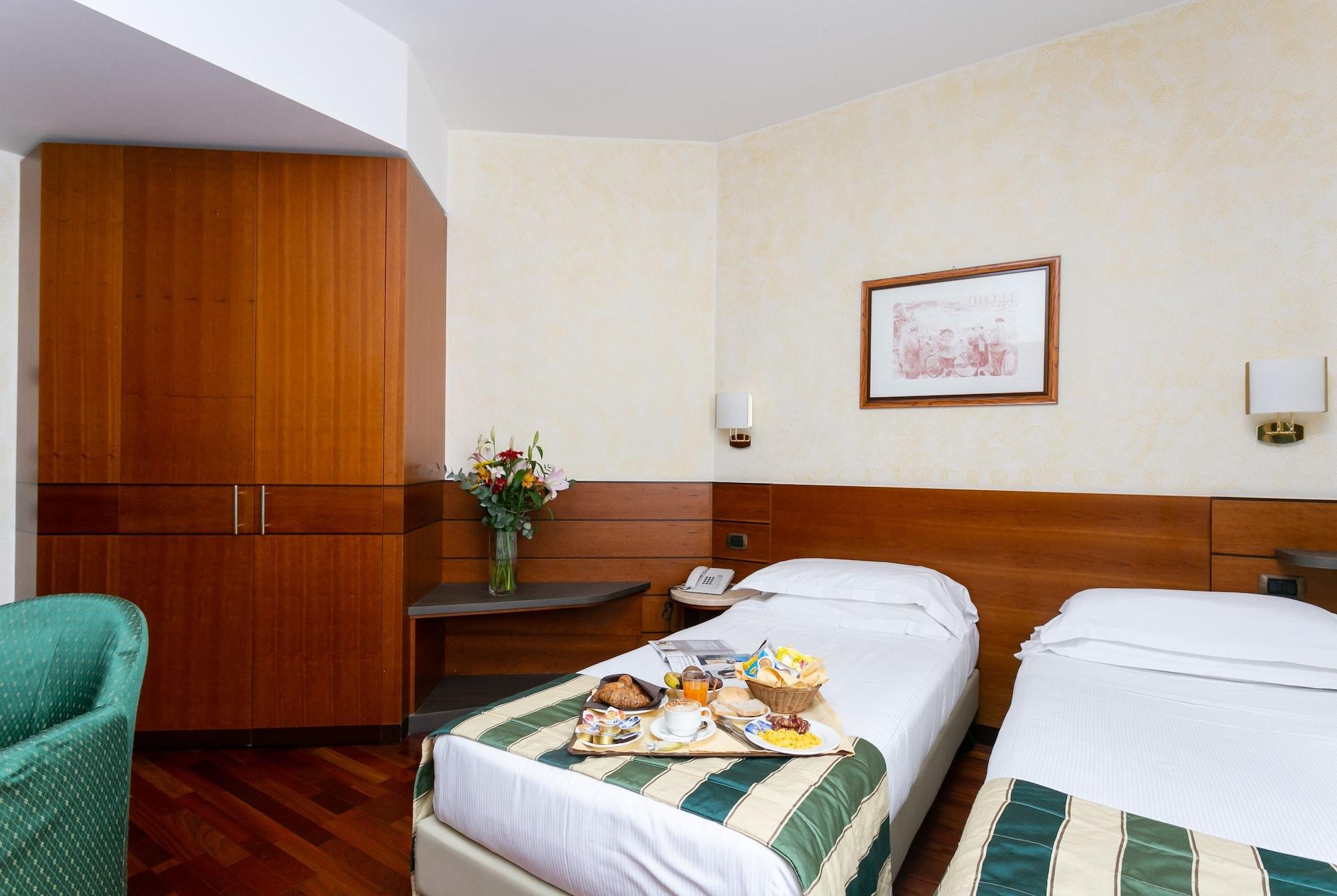 Mirage Sure Collection By Western 4* Milan