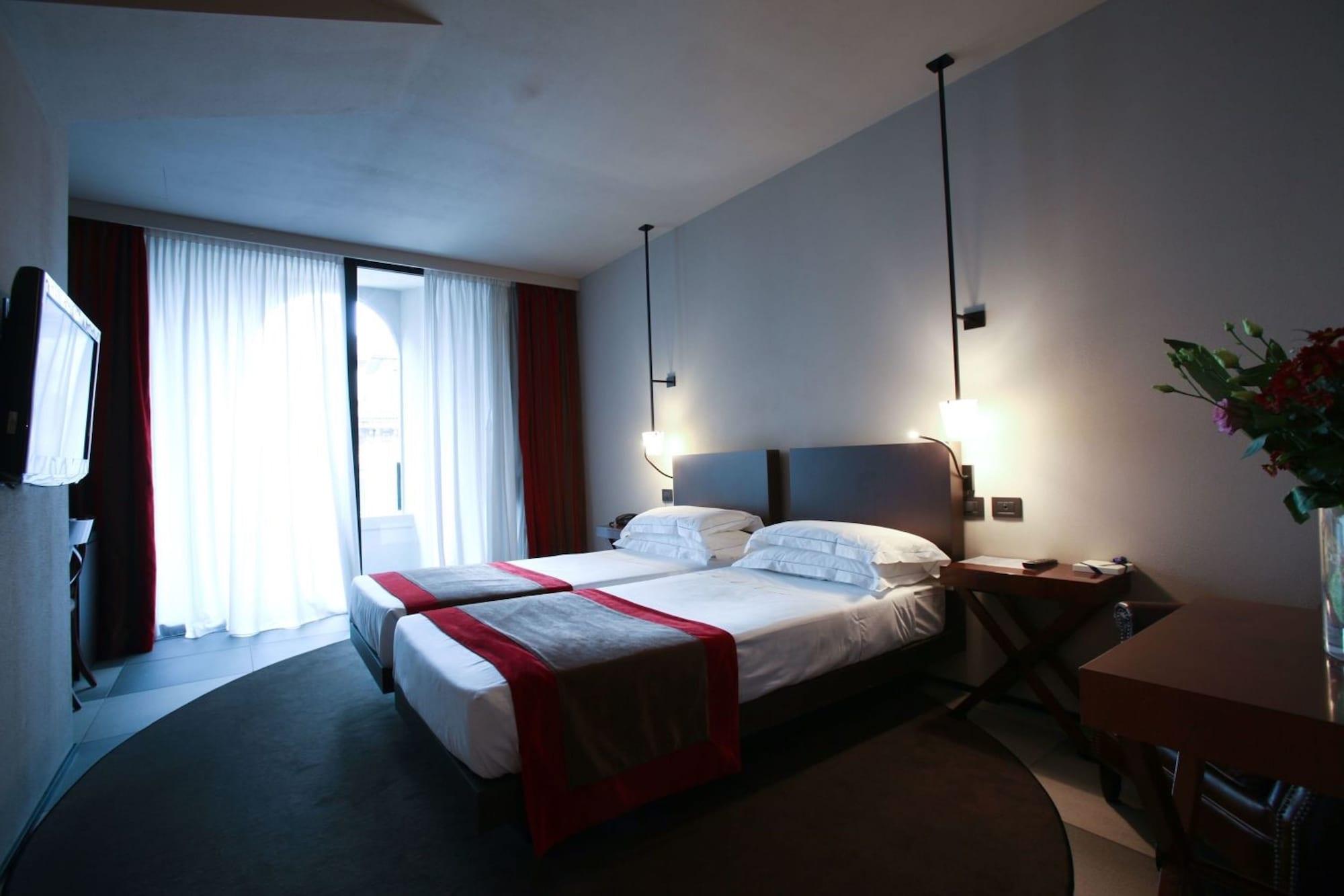 Hotel Ih Ambasciatori Milano