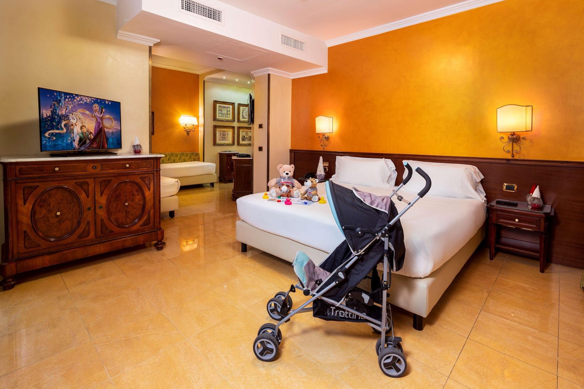 Hotel Galles 4*