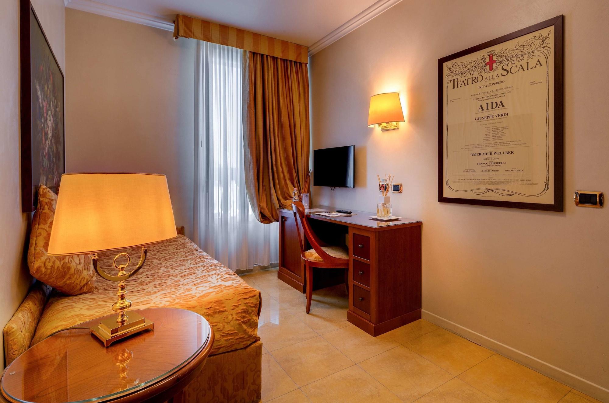 Hotel Galles 4*