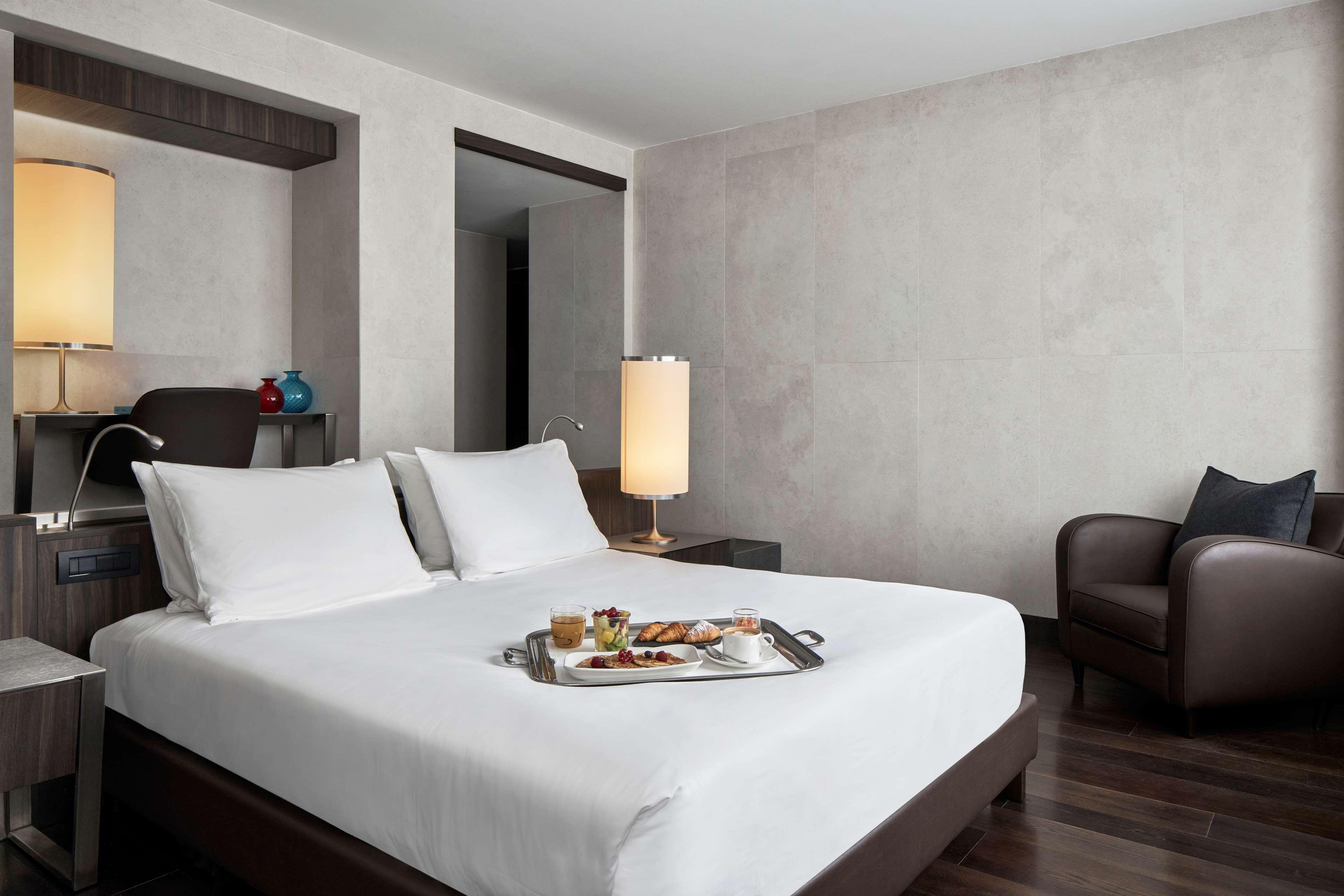 Hyatt Centric Hotel 4*