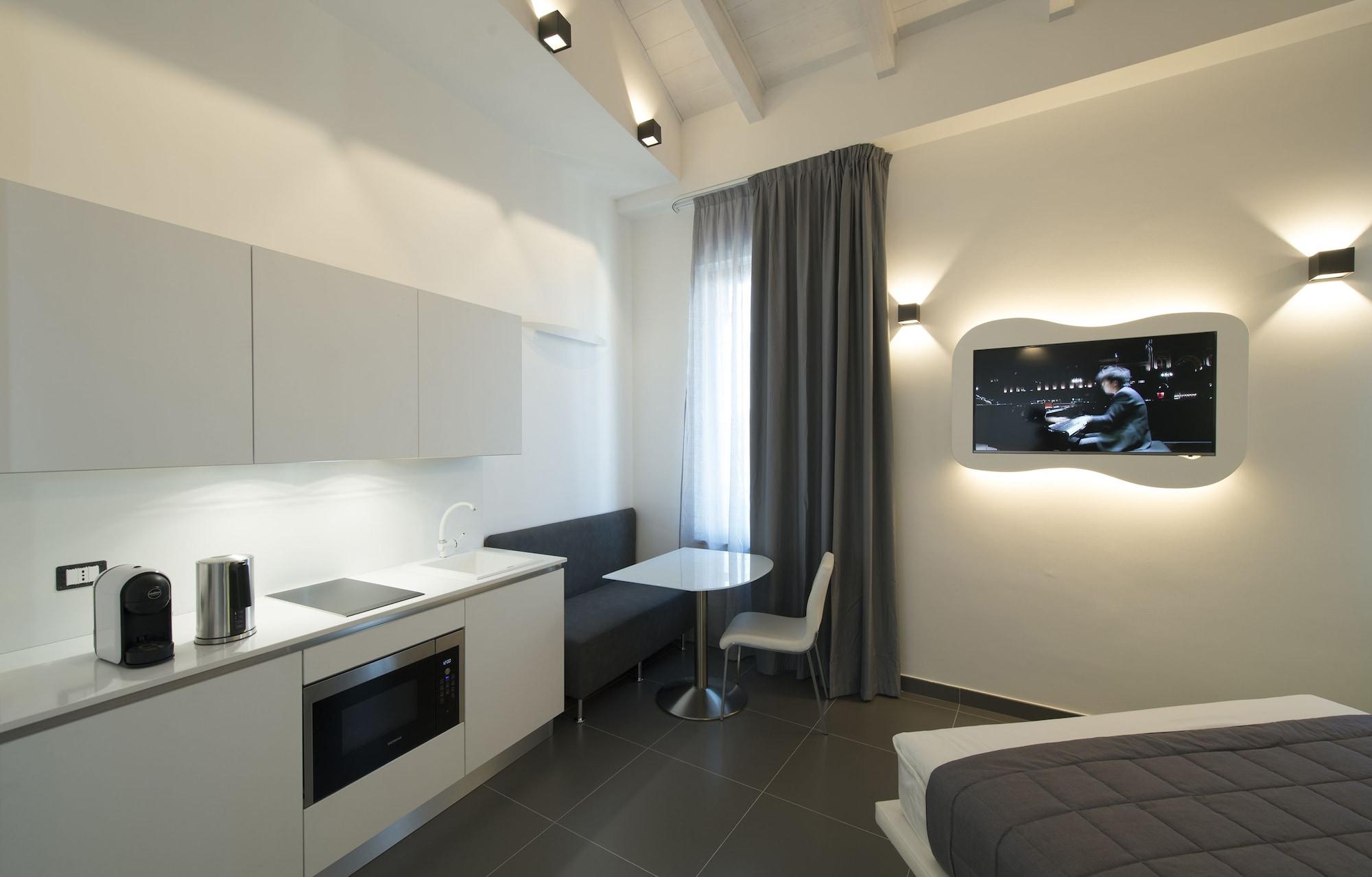 Gatto Bianco Mia Hotel Milan