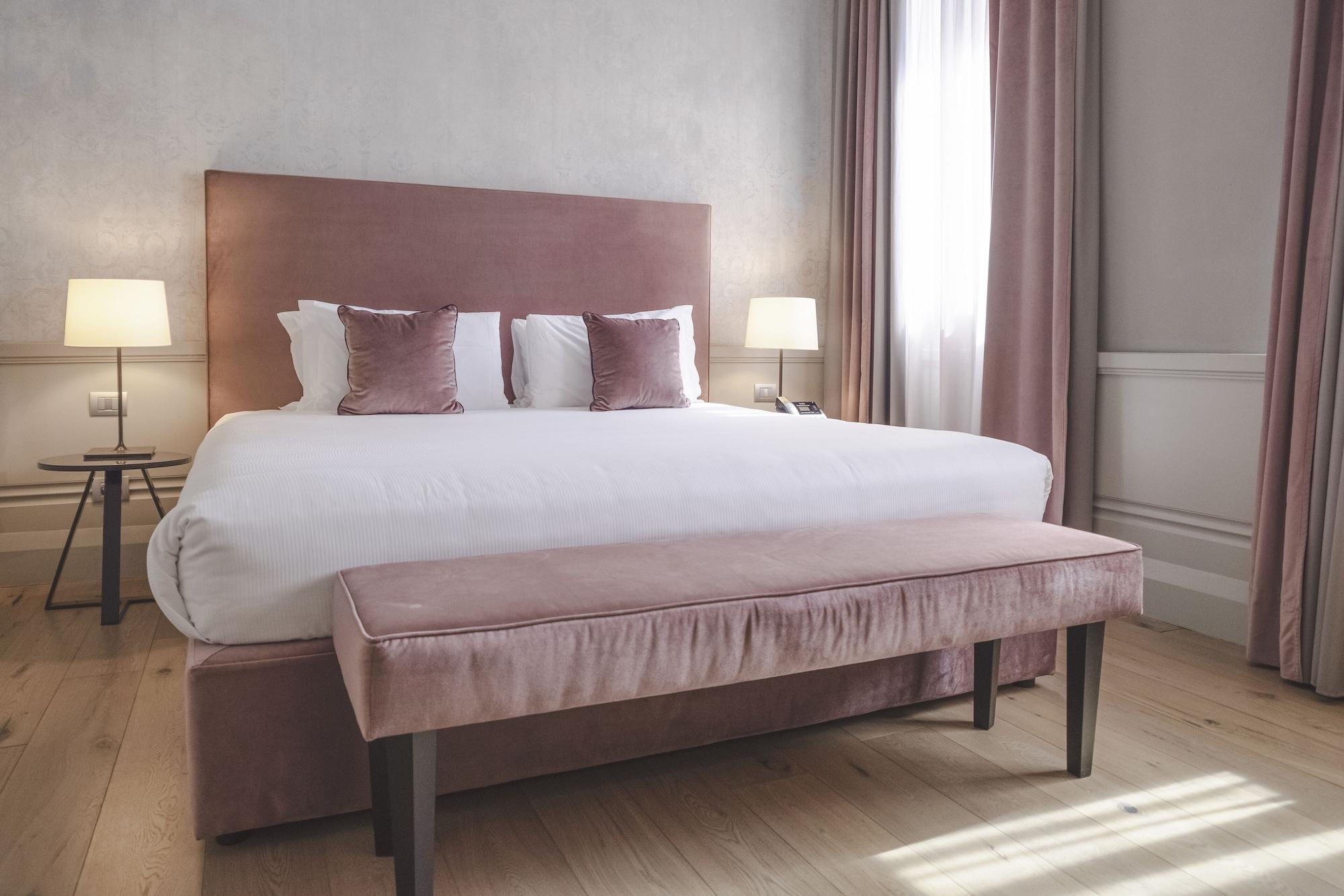 Palazzo Cornalia 5*