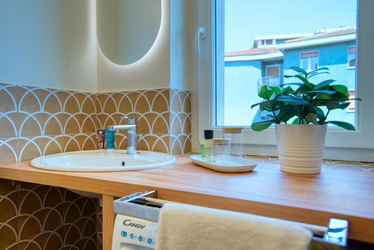 Apartment Caseospitali - Casa Mary Lou, Romantico Monolocale Ristrutturato Panoramico Milan
