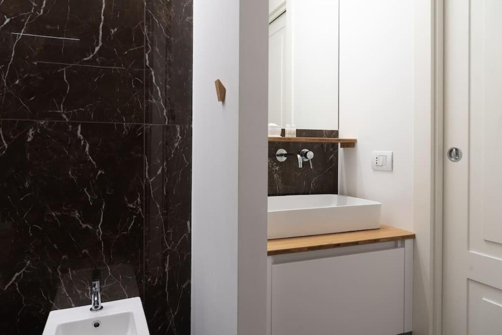 Apartment Youhosty - Doria24 Milan
