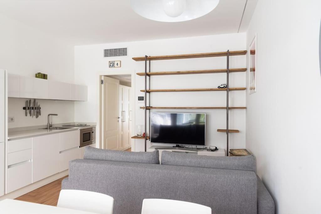 Appartamento Youhosty - Doria24 *