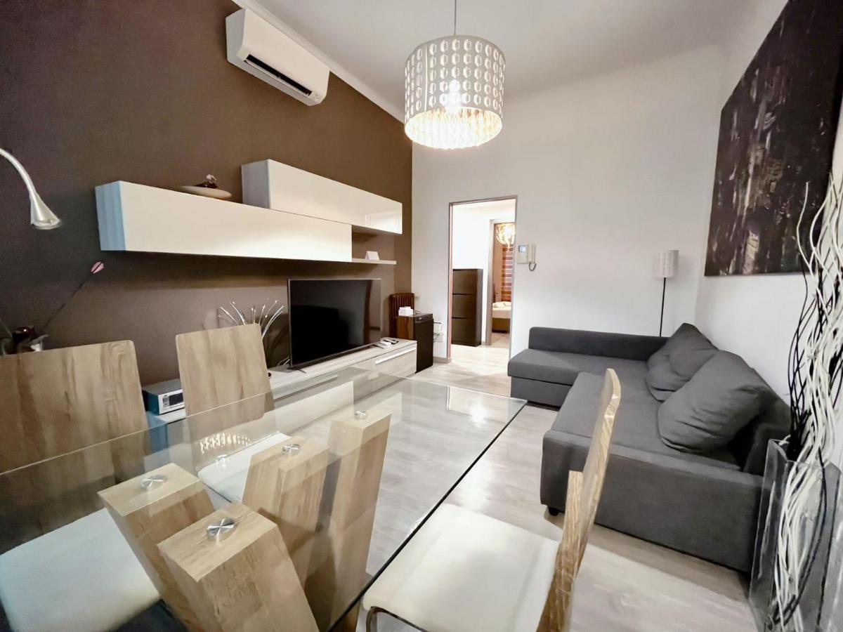 Roibooking Orange Apartamento *