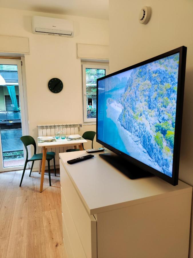 The Green Apt - Stylish And Confortable Large Studio Close To Metro Appartamento