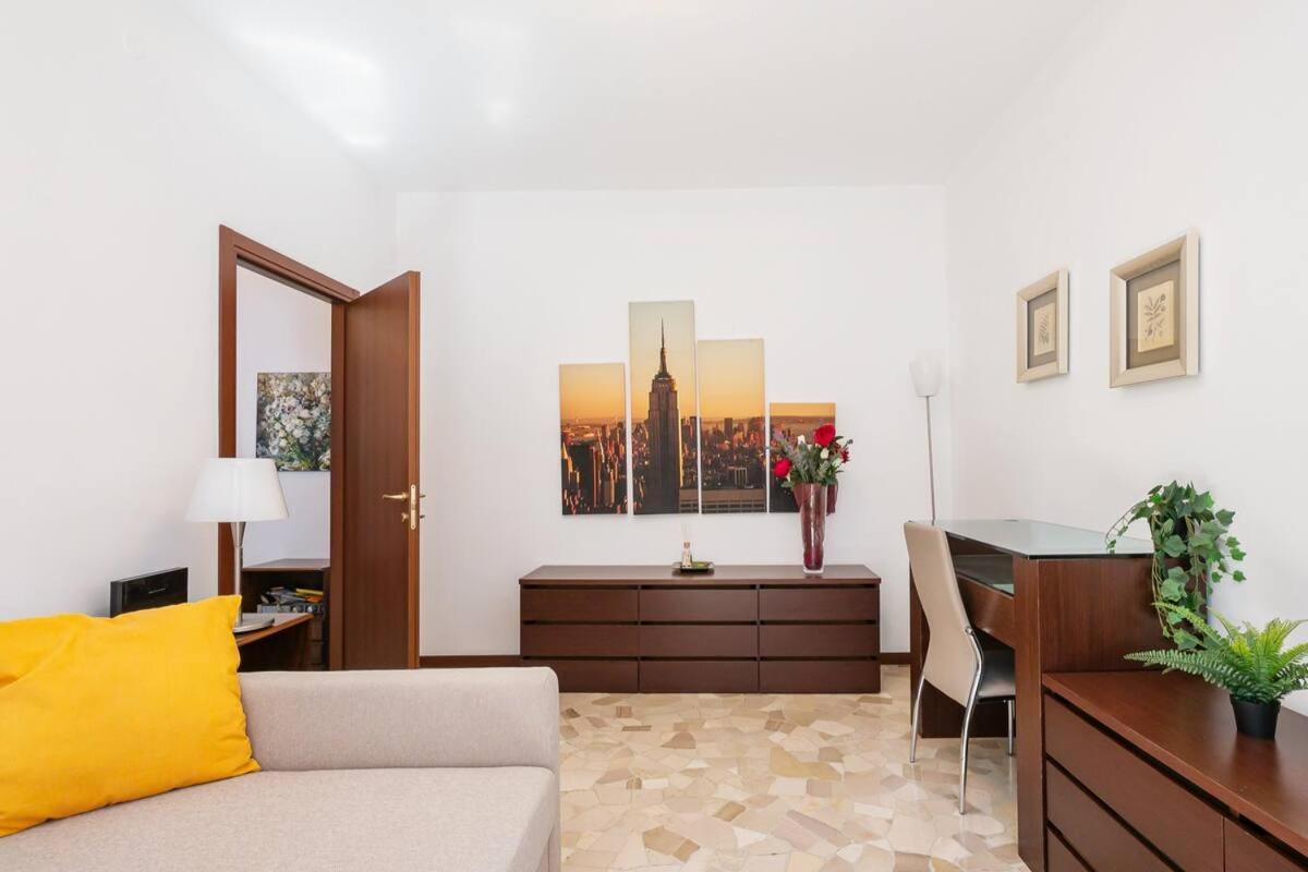 Apartamento Ihost - Veneziano 8 Milão