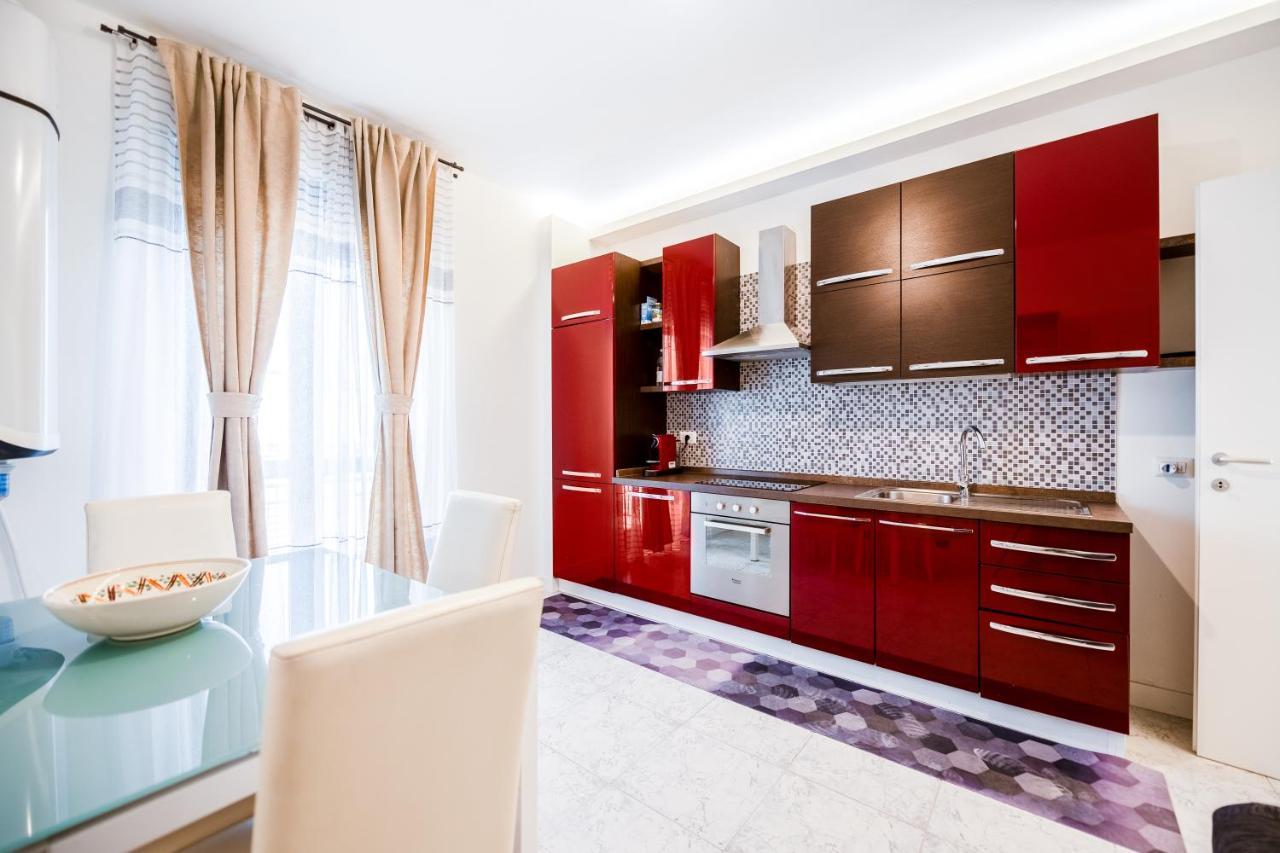 Apartment Smart Near Metro Milan