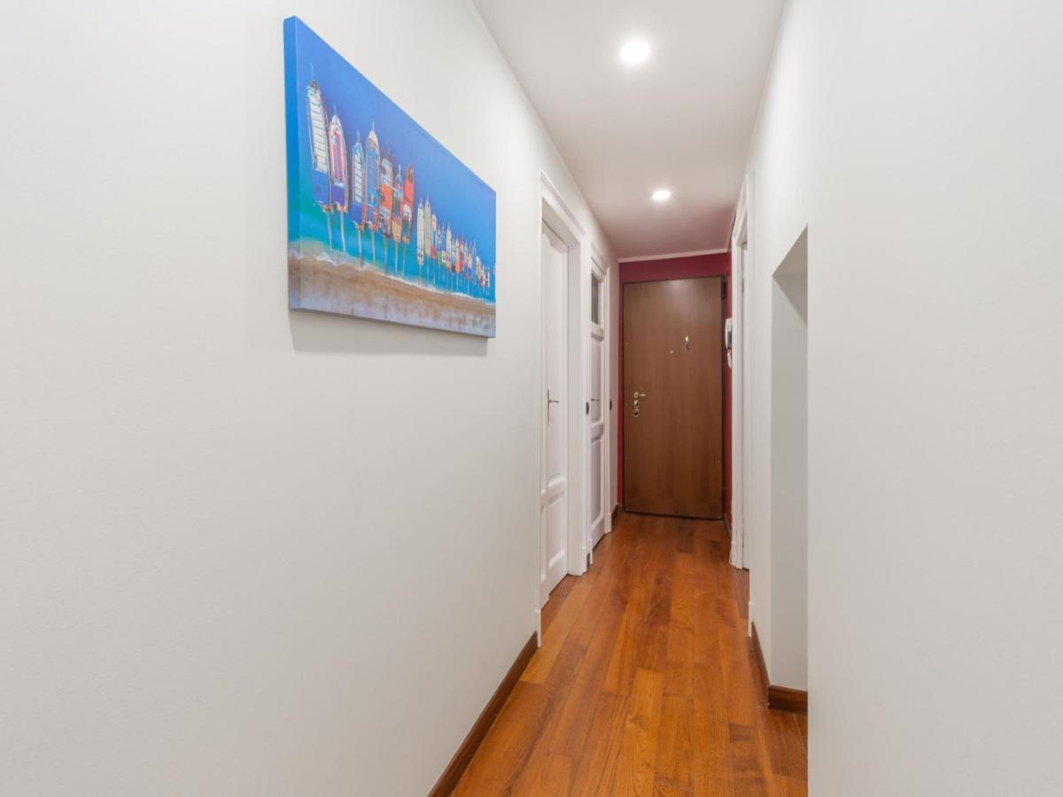 Apartment The Rent - Spacious Two-bedroom In Porta Romana Milan