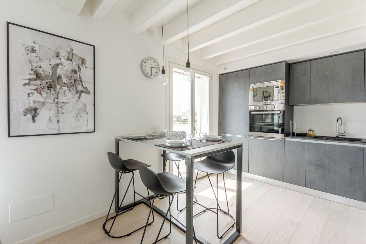Carlo D'adda By Halldis Apartment Milan