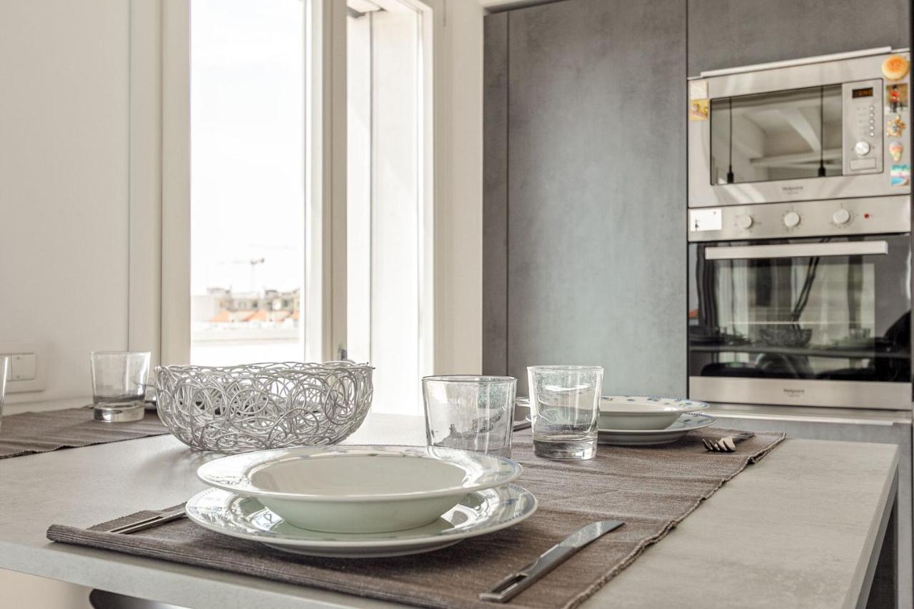 Carlo D'adda By Halldis Apartment