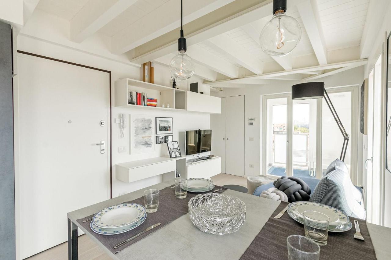 Apartment Carlo D'adda By Halldis *