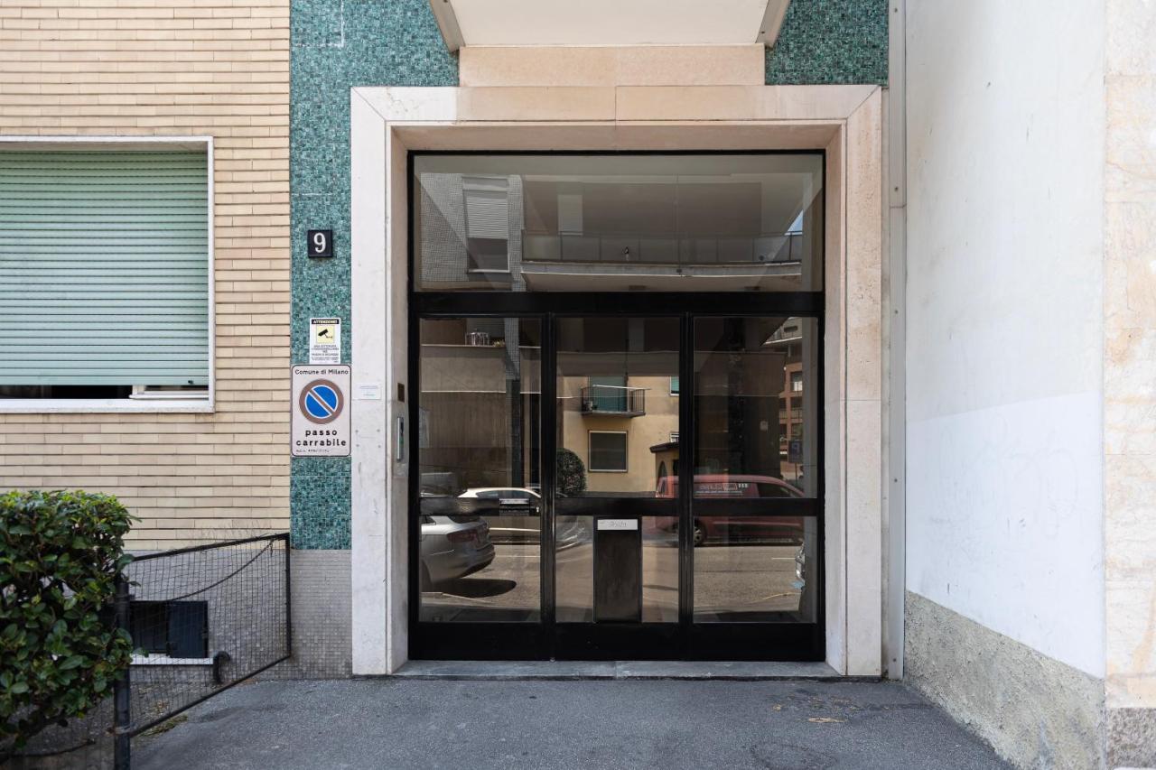 Apartment Elegante Bilocale In Corso Lodi/brenta Milan
