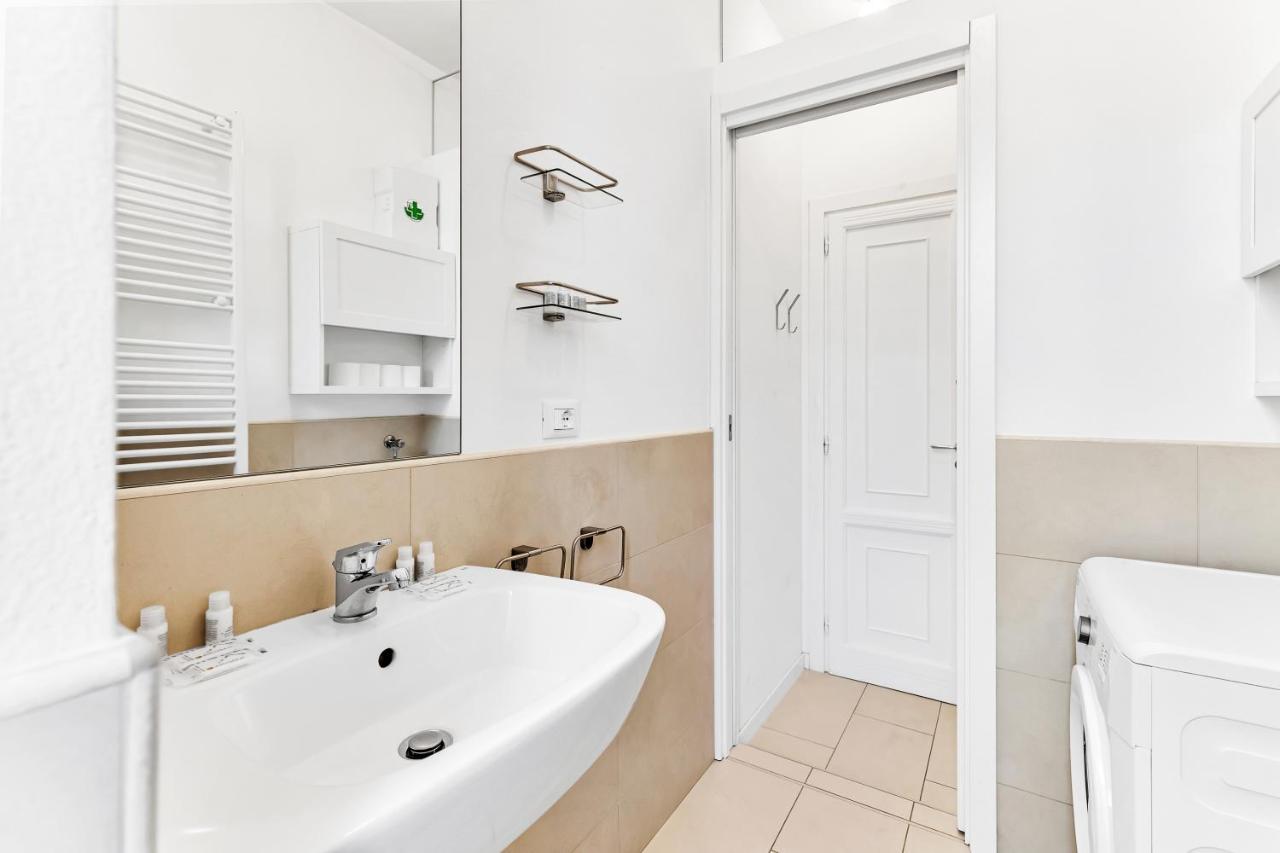 Apartment Briano 7 - Affitti Brevi Italia Milan