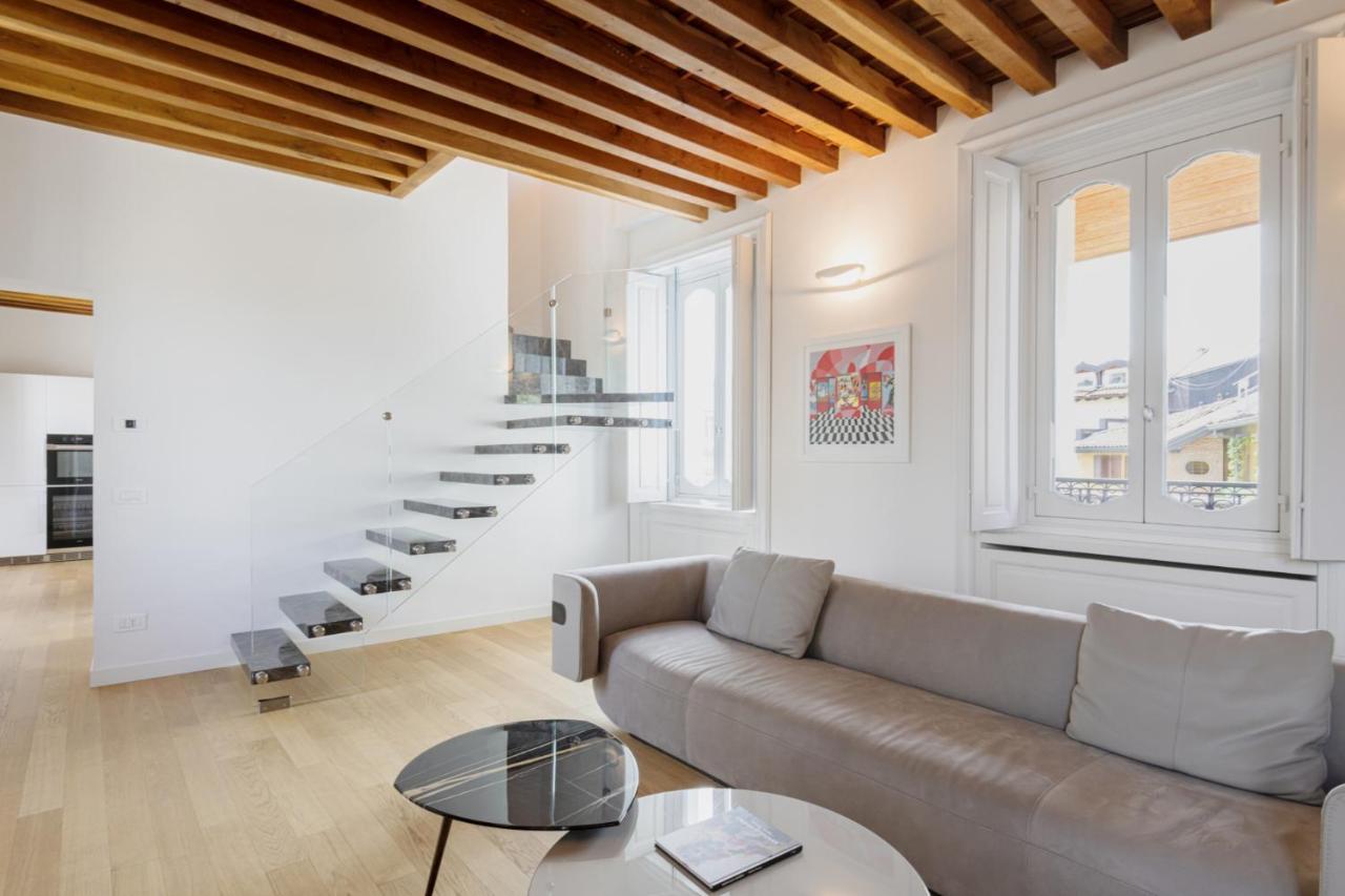 Apartment Easylife - Prestigiosa Dimora Due Passi Dal Duomo
