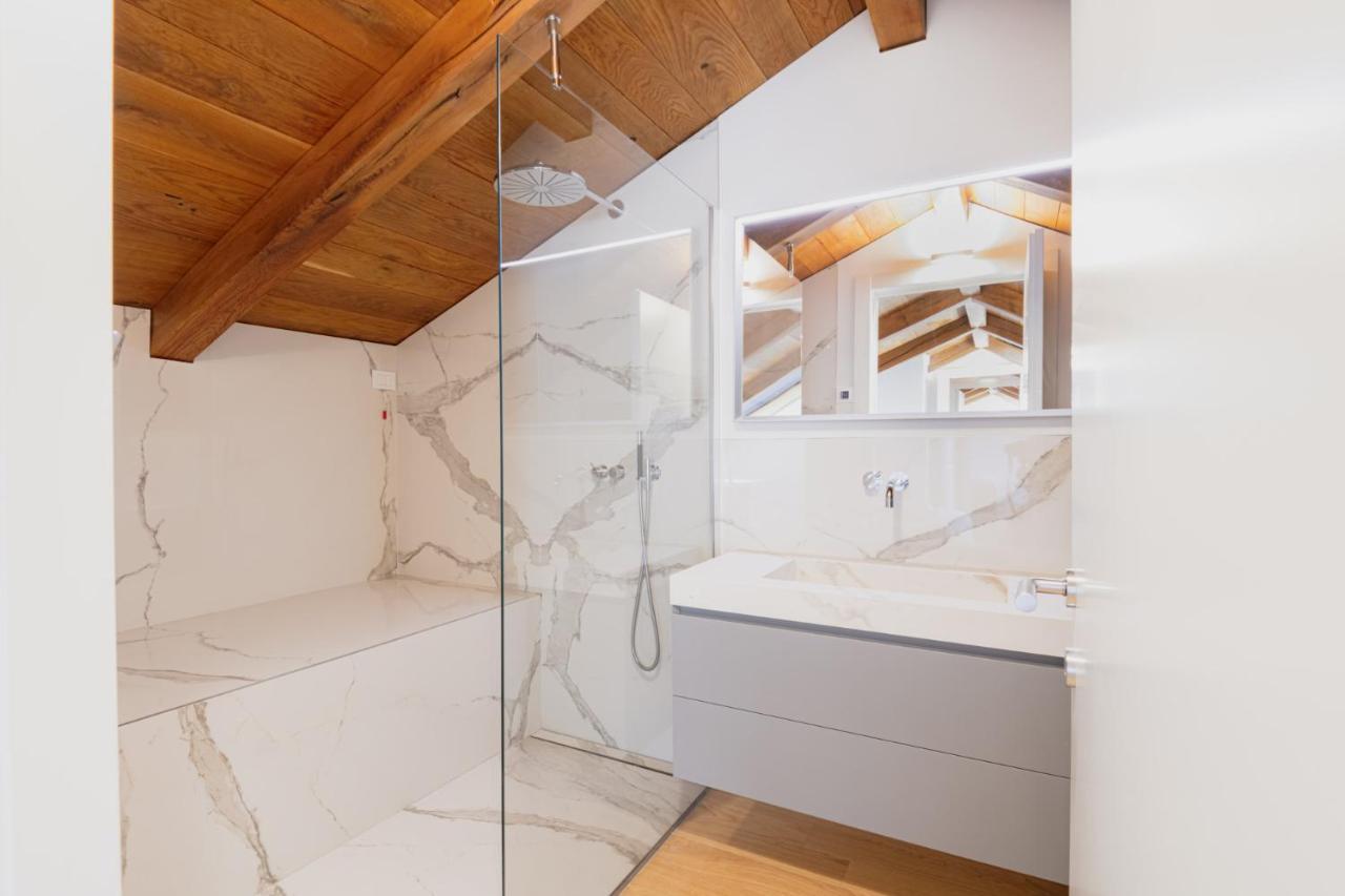 Apartment Easylife - Prestigiosa Dimora Due Passi Dal Duomo Milan