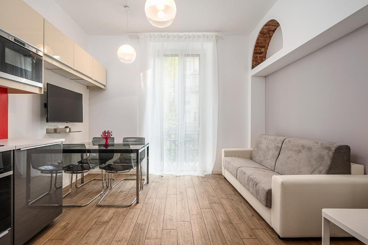 Classbnb - With Balcony Near The Center Apartment Milan