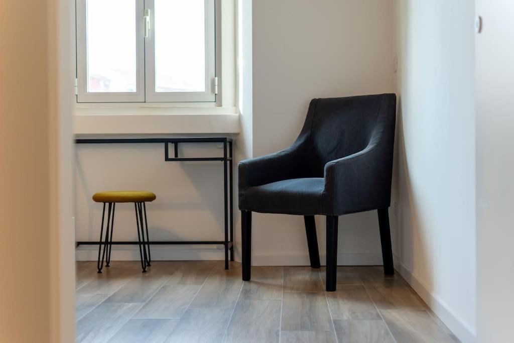 Apartment 10 Min To Luxury Loft With Milan