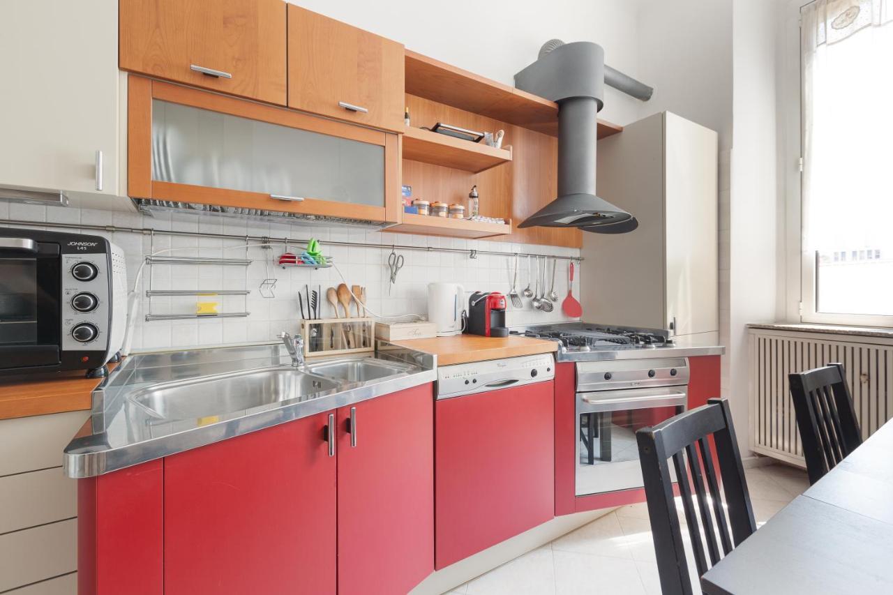 Roomy X5 - 850 M Far From Famagosta Mm2 Appartamento