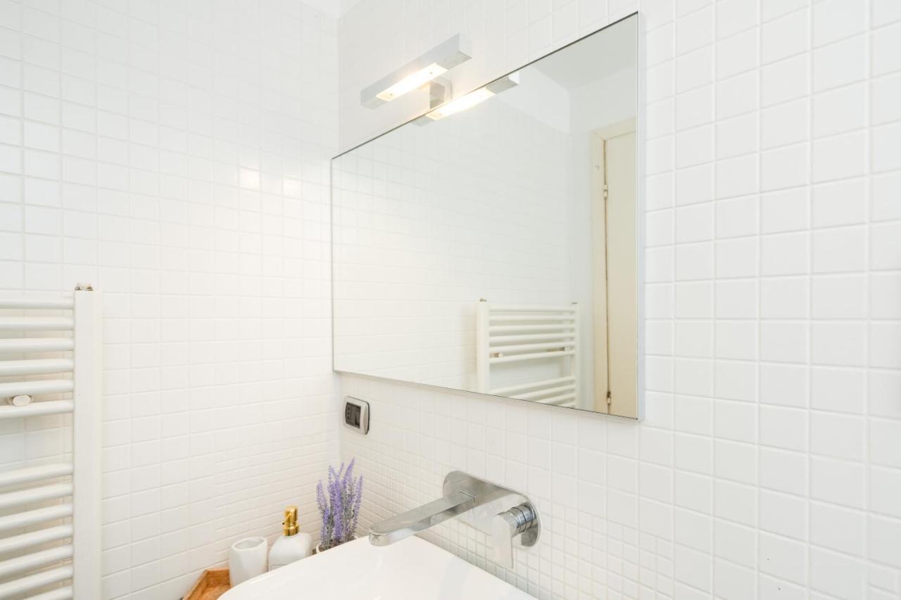 {corso Sempione - Citylife} - Wi-fi / Netflix /mm5 Apartment
