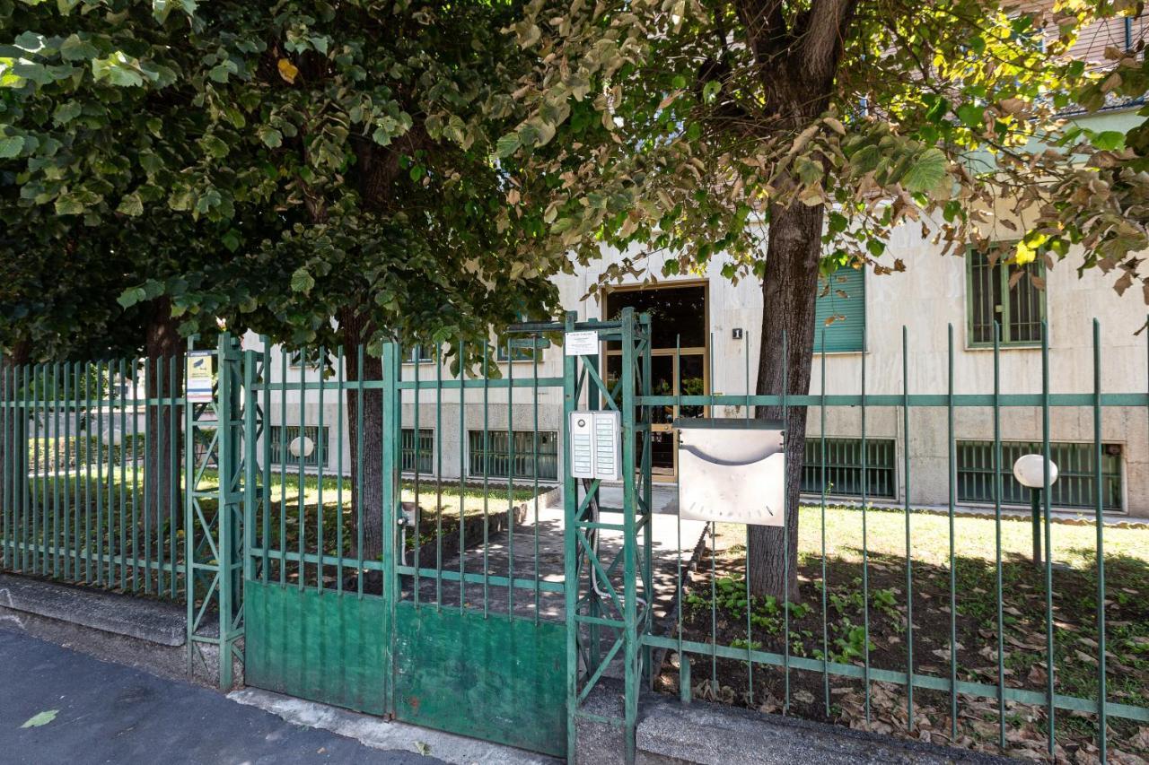 Apartment Udine M2 Subway Balcony Apt *