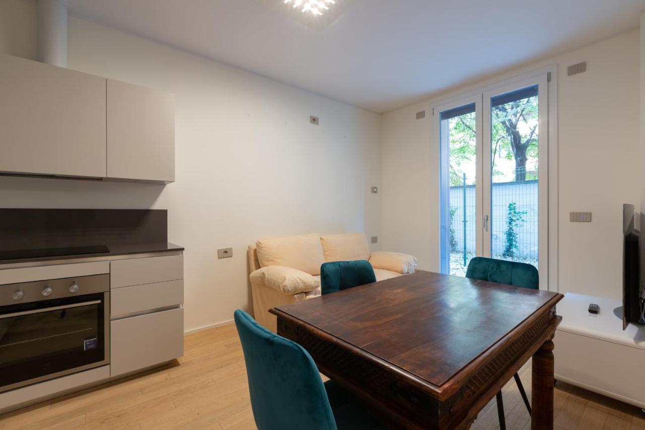 Cozy Flat With Parking Apartment *