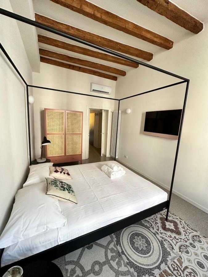 Navigli Porta Genova Apartamento *