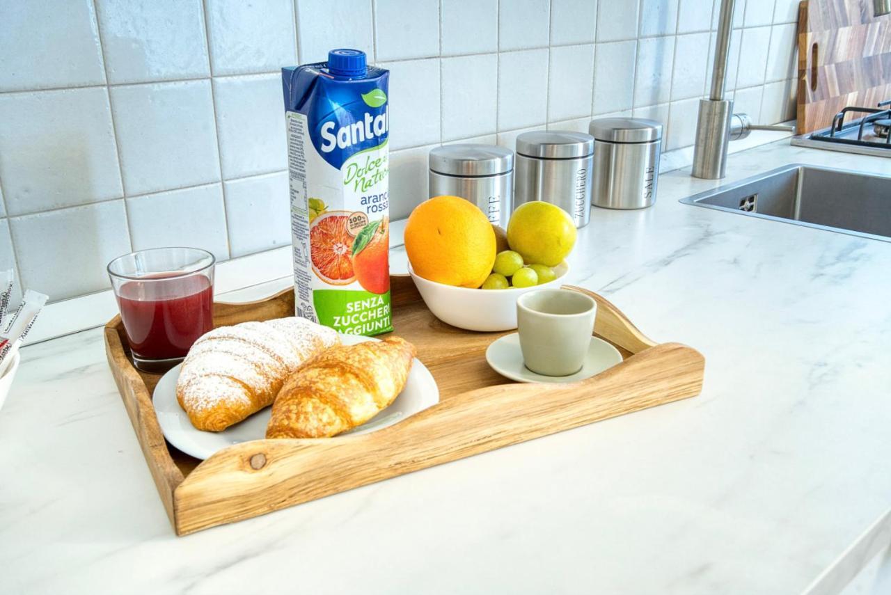 Apartamento Leafy Sunshine, Bilocale In Porta Venezia, Con Metro A 1 Min A Piedi *