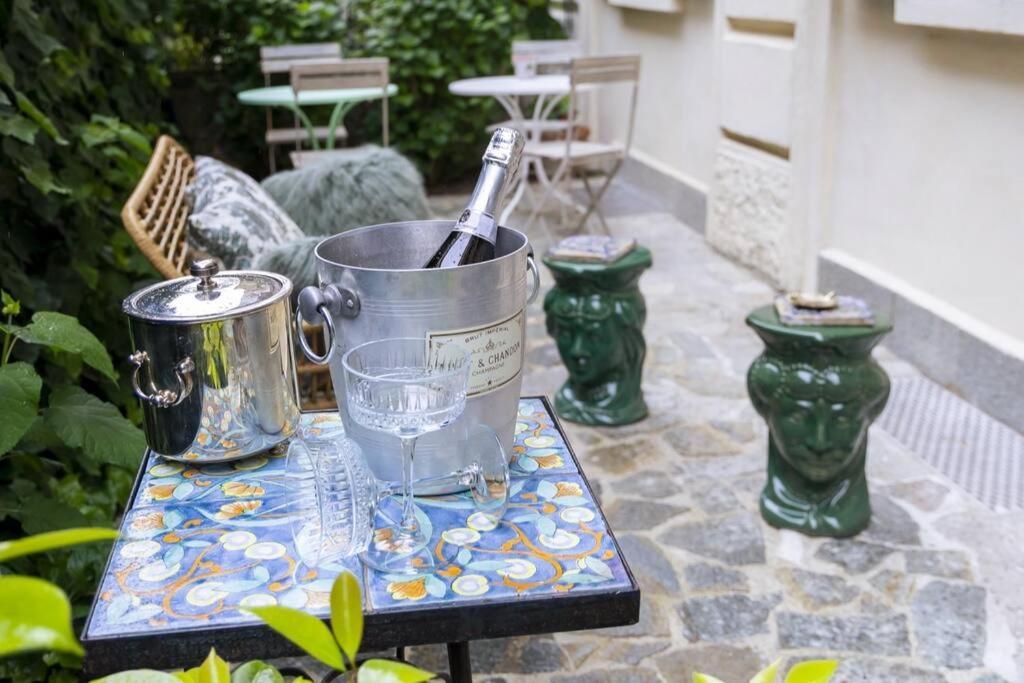 Luxury Bohemian With Private Garden In Milan