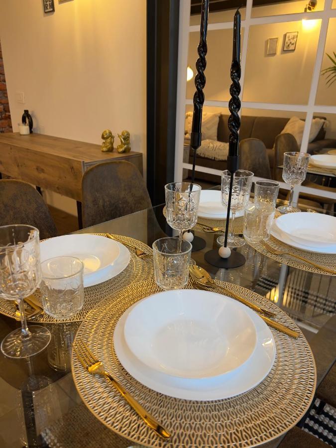 Regina In Porta Romana 3 - Sky Tv, Wifi & Breakfast Box * Milano