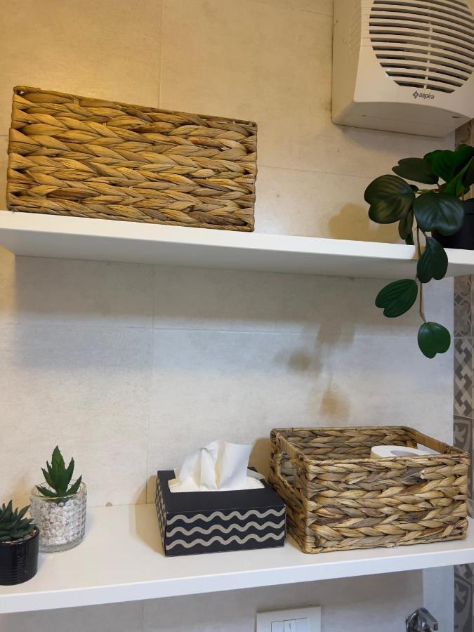 Appartamento Regina In Porta Romana 3 - Sky Tv, Wifi & Breakfast Box *