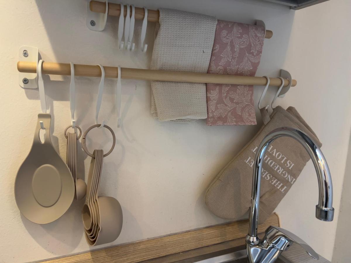 Regina In Porta Romana 3 - Sky Tv, Wifi & Breakfast Box Appartamento Milano