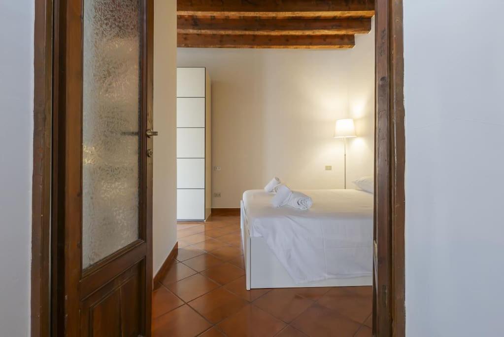 Apartment Youhosty - Ripa5 C Milan