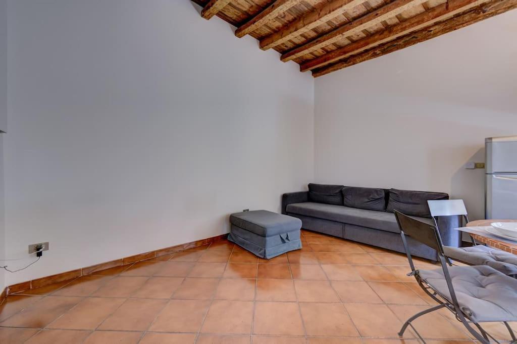 Apartment Youhosty - Ripa5 C