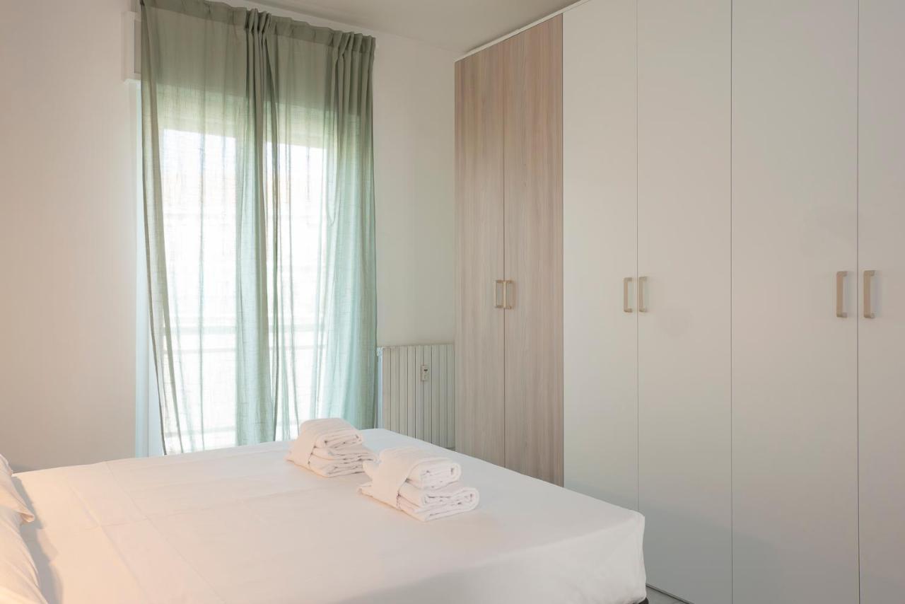 Apartment I Host - D'agrate 19 *