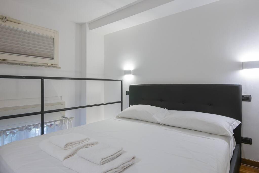 Youhosty - Ampere 102 Milan